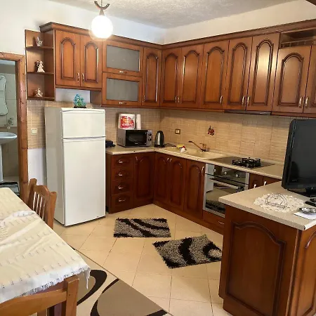 2S Vila Boutique Pogradec Поградец