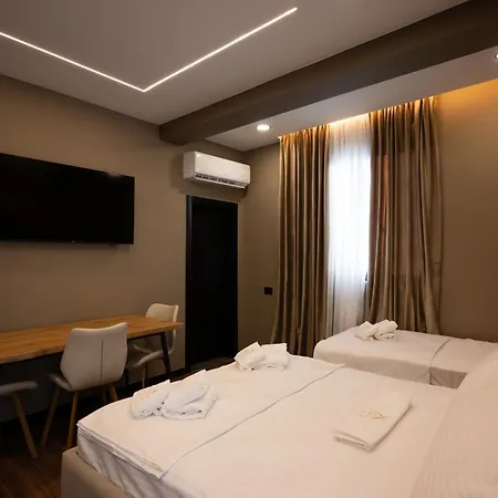 2S Vila Boutique Pogradec Апарт-отель