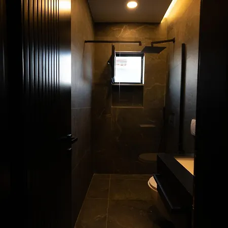 2S Vila Boutique Pogradec Апарт-отель 4*