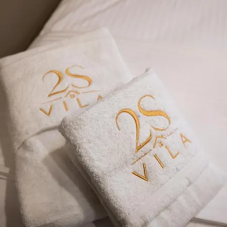 2S Vila Boutique Pogradec Апарт-отель 4*