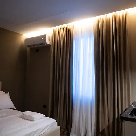Апарт-отель 2S Vila Boutique Pogradec Поградец